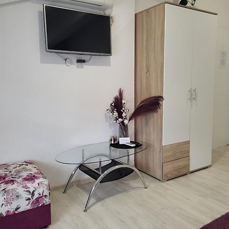 Purple Rooms Mostar Ngoại thất bức ảnh